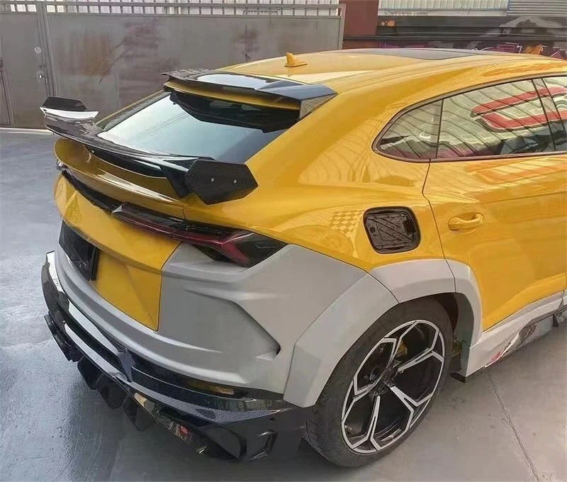 MSY Style Carbon Fiber Body Kit Rear Spoiler Rear Wing for Lambo URUS 2018-2019